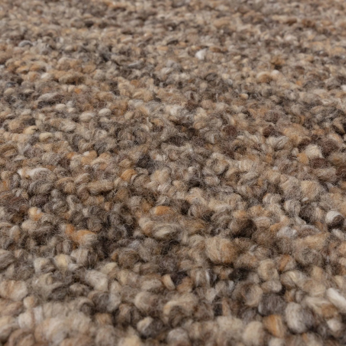 Abbus Boucle Luxury Rug - Brown