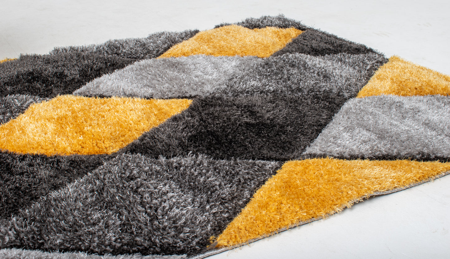 Sunny Daze Diamond Shaggy Rug
