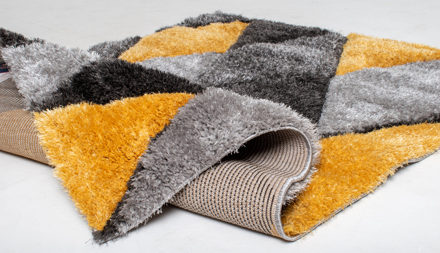 Sunny Daze Diamond Shaggy Rug