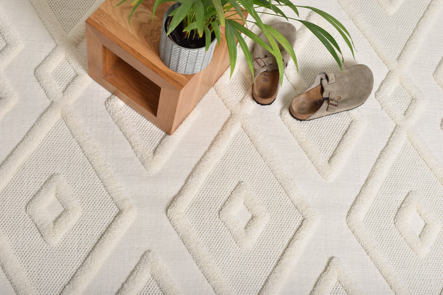 Summer Breeze Woven Rug - Cream