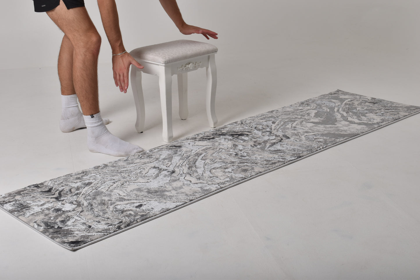 OPULENCE Marble Runner Silver/Silver