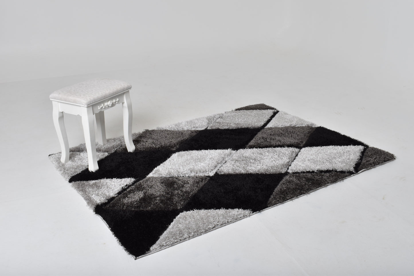 Eclipse Diamond Shaggy Rug