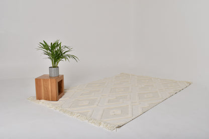 Summer Breeze Woven Rug - Cream