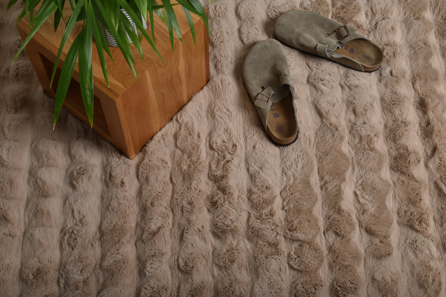 Faux Rabbit Fur Fluff Rug - Cozy Beige