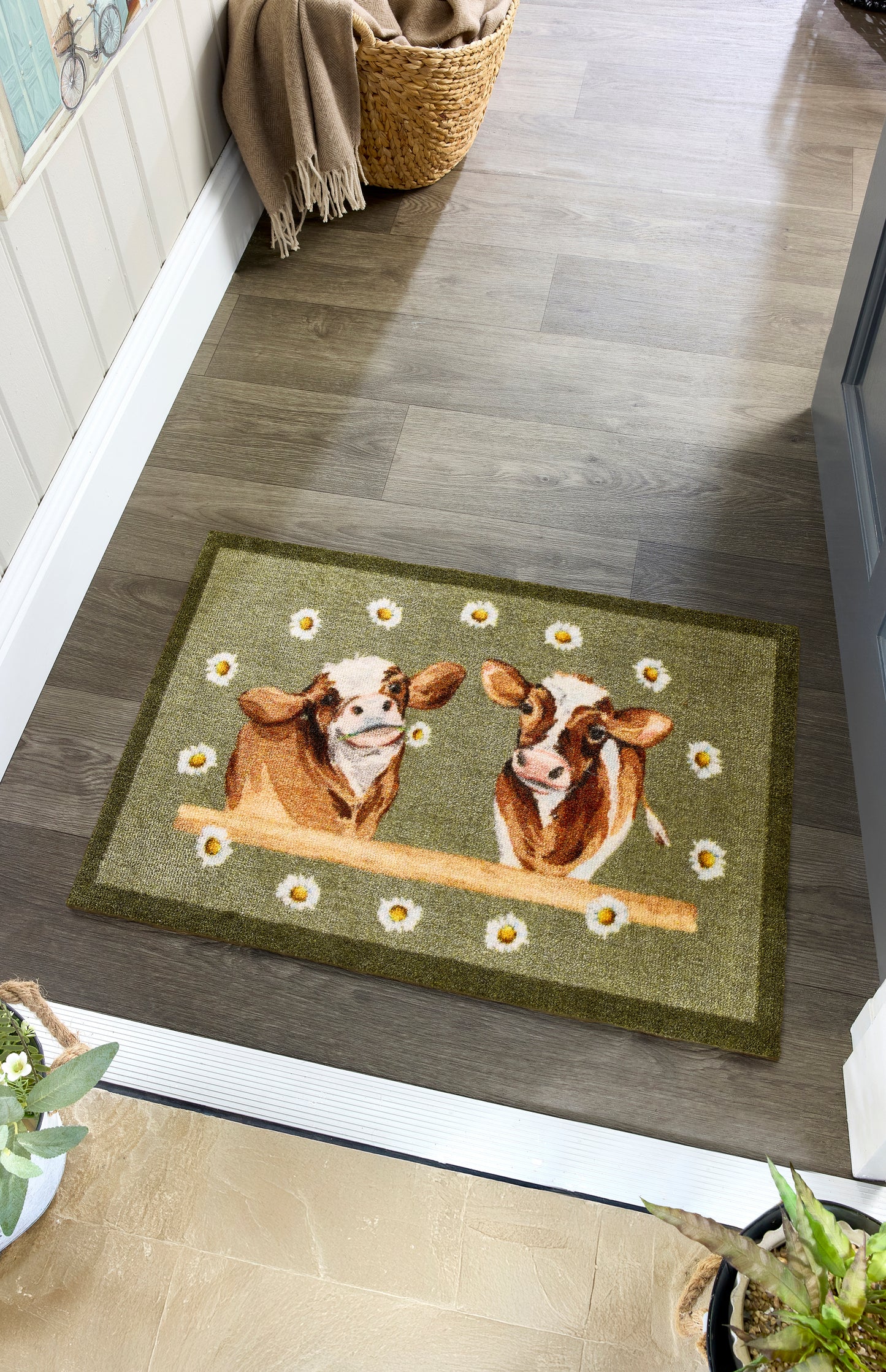 Daisy Cow Machine Washable Mat